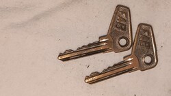 2db Skoda 105 , 110 , 120 slusszkulcs