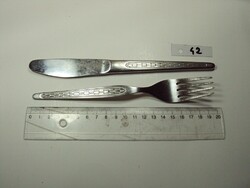 Retro evőeszköz készlet része 1 db kanál, 1 db kés Rostfrei - DDR kelet-német gyártmány