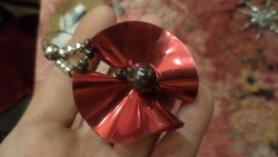 Gablonz-i , üveg és fólia karácsonyfadísz , sérülésmentes állapotban . Kissé megfeketedett a foncsor