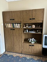 Szekrénysor, akasztós szekrény, tároló szekrény, nappali bútor
