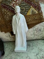 Herendi porcelán Jézus szobor . 47 cm nagyságú