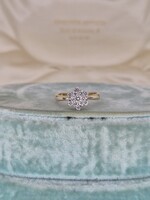 Arany virág gyűrű brillekkel cca 0.42 ct