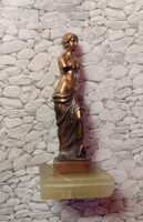 Vénusz bronz szobor