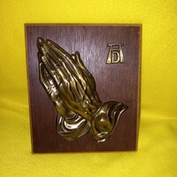 "Imádkozó kéz ". Albrecht Dürer, réz dombormű, falidísz, vallási kegytárgy.