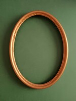 Ovális képkeret.