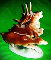 VINTAGE Lippelsdorf német porcelán Menekülő megriadt szarvasok 16 x 15 cm a képek szerint