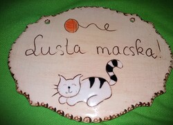 Tündéri porcelán falidísz falikép " Lusta macska " 19 x 15 cm a képek szerint