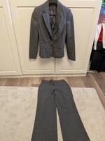 F&F női 34-36-os szürke színű nadrágkosztüm, üzleti szett, nyári üzleti outfit