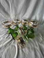 Vintage stílusú, zöld színű, aranyozott szőlőmintával díszített talpas borospohár készlet