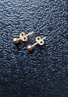 Ékszer,18karátos , 1, 10  gr súlyú, gömb női fülbevaló, néhányszor használt