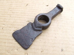 Antik kovácsolt szerszám kőműves kalapács