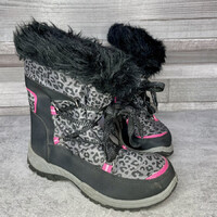 Black and grey leopard print snow boots 39