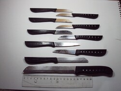 Retro műanyag nyelű evőeszköz kés készlet több méret - 10 db - GDR kelet-német gyártmány