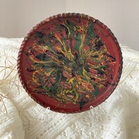 Csorgatott mázas kerámia falitányér - piros