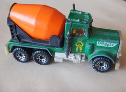 Matchbox Peterbilt beton mixer