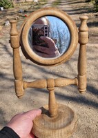 Vintage Esztergált Fa Asztali Tükör – Rusztikus Hangulat