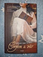 Dodie Smith: Enyém a vár