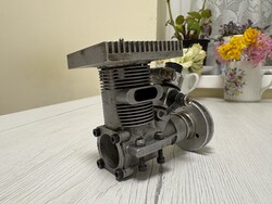 Modell motor