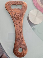 Vintage XXL24,5cm fém sörnyitó a"világ sörnyitónak"is nevezik különböző nyelvű koccintási feliratos