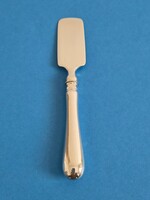 Ezüst pástétomos kés