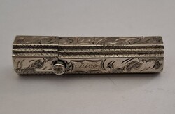 Art Deco ezüst rúzstartó, dúsan vésett, 1930-as évek, működik, 22 g, fémjelzett