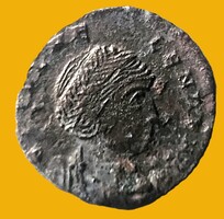 Római bronz AE4 follis HELENA (P23)