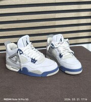 Air Jordan 4 Midnight Navy