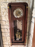 Szecessziós stílusú Két súlyos falióra cizellàlt díszes szàmlap inga,és a 2 súly. Videó . Junghans