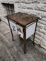 Vintage Enamel Front Cast Iron Stove, Fireplace Collection, Decoration, Film & Theater Prop, Flower Pot