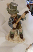 W&A Bertram porcelán figura mandolinozó fiú