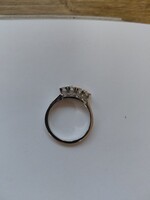 14 k fehérarany brill köves gyűrű