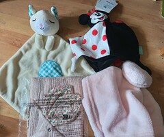 Új, címkés szundikendők 226. (Disney - Minnie, DKNY) - New, labelled naps 226.