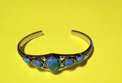 Bracelet with 5 turquoise stones