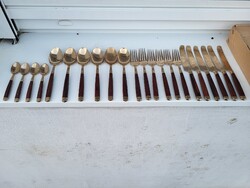 Régi sárgaréz és rózsafa nyelű evőeszköz készlet