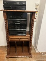 Koloniál stílusú Hi-fi állvány