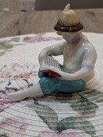 Hollóházi Olvasó Fiú.Hibátlan Kézzel Festett.