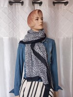 Dekoratív könnyed pamut sál, stóla fekete-fehér pöttyözött