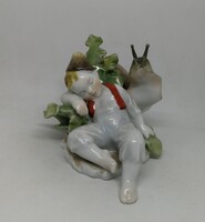 Herendi porcelán csigán pihenő fiú "RITKA"!