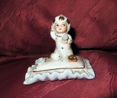 Régi vintage kézzel festett Poema párnán ülő porcelán baba jelzett