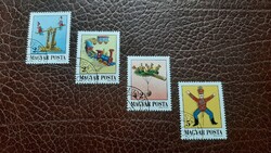 Pecsételt bélyeg 1988 Ifjúságért - régi játékok Kat: 150 Ft
