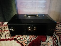 Old Russian music box plays perfectly