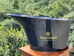CHAMPAGNE CLUB - Veuve Clicquot XL Champagne 6 palackos jégtál – Ritka fekete kiadás
