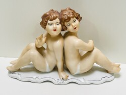 Bisque Twins