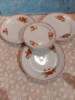 Zsolnay mikulásvirágos porcelán tányér, 3db lapos, 1db süteményes tányér