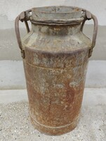 Antik,régi tejes kanna sorszámozott