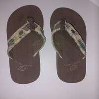 GYEREK SKECHERS PAPUCS  33