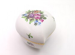 Herendi virágos szív bonbonier (ZAL-R202833)