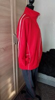 Women's sportswear