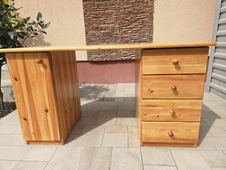 Eladó egy  CLAUDIA 4 fiókos , polcos fenyő íróasztal. RS bútor