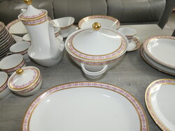 12 személyes, 70 darabos, tökéletes állapotú, Mitterteich Bavaria ét- és kávéskészlet